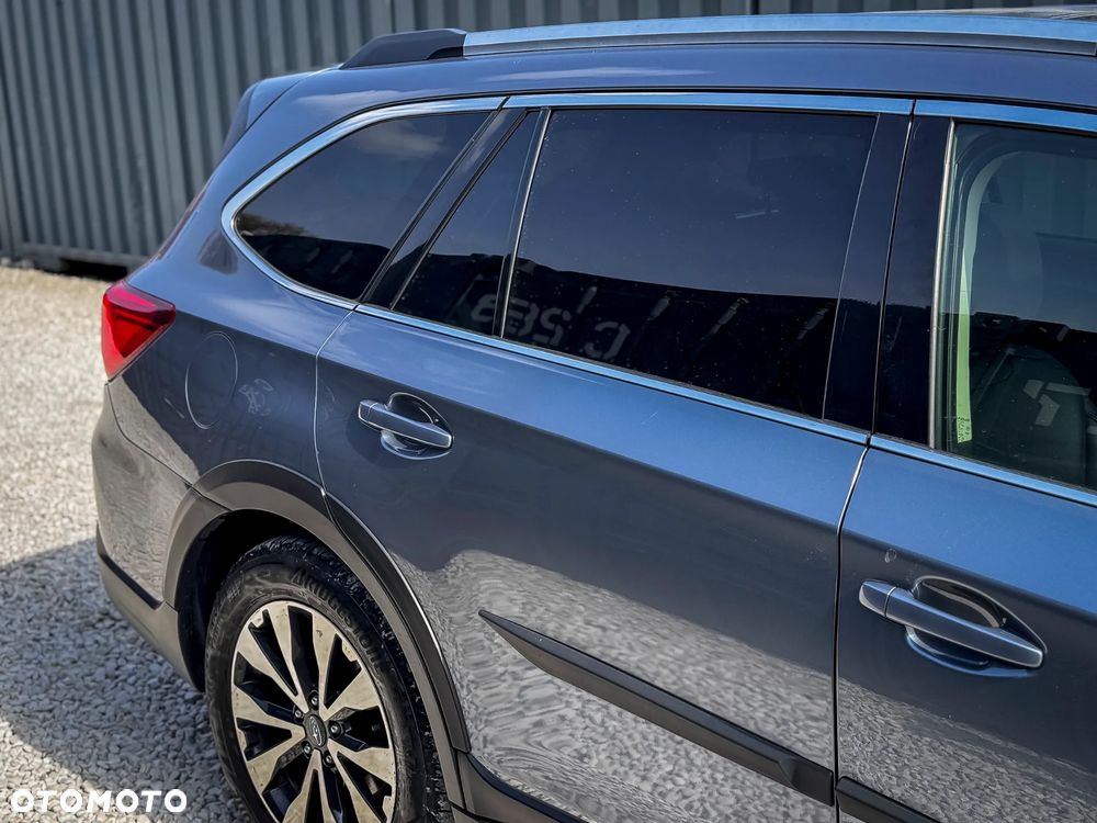 Subaru Outback 2.5i Comfort - 2