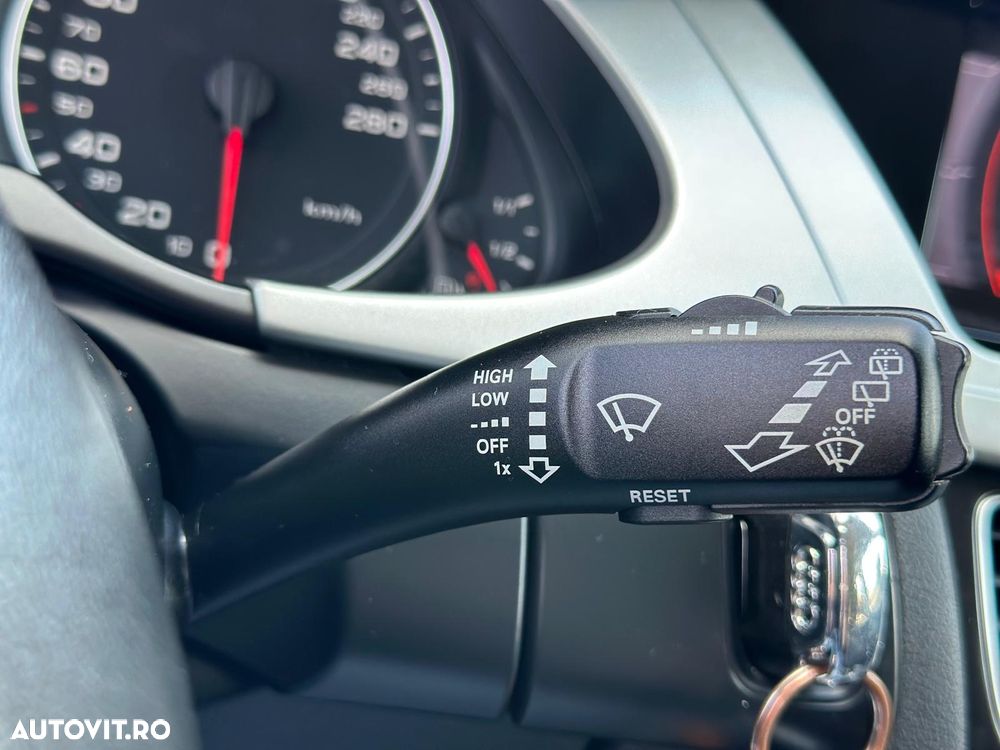 Audi A4 2.0 TDI B8 Multitronic - 16