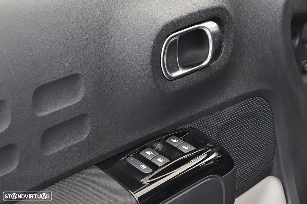 Citroën C3 1.2 PureTech Max EAT6 - 22