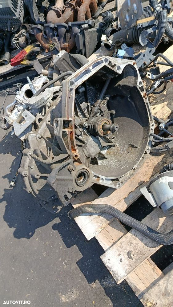 Cutie de viteze manuala 8201010268 32010JD50A pentru Nissan Qashqai 2009 1.5 dci - 2