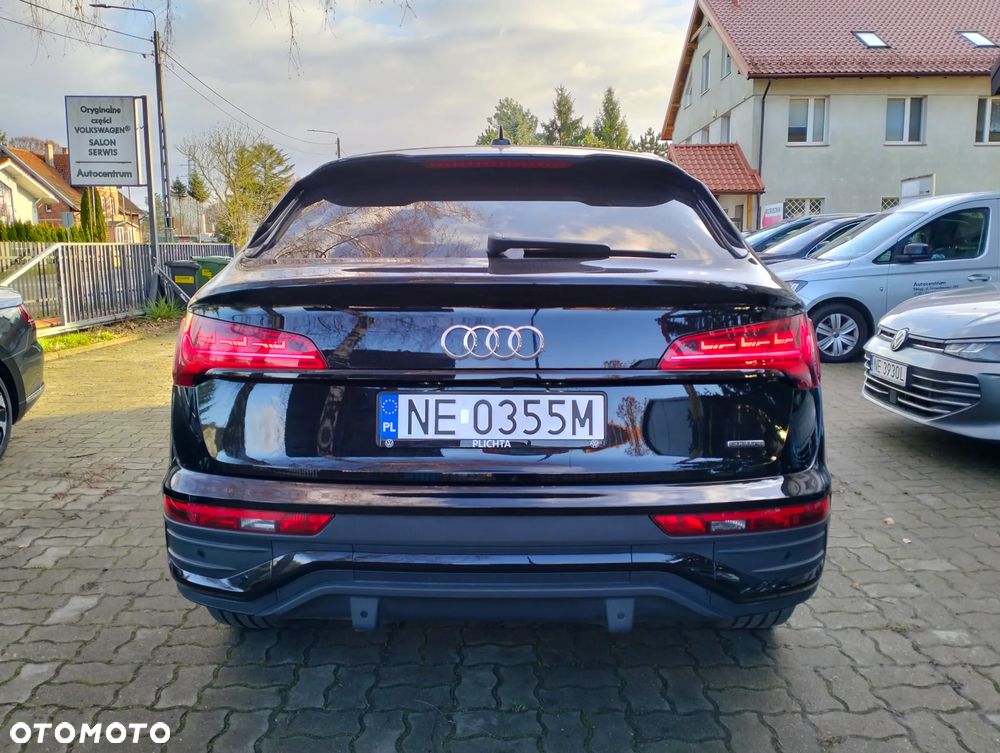 Audi Q5 Sportback - 9