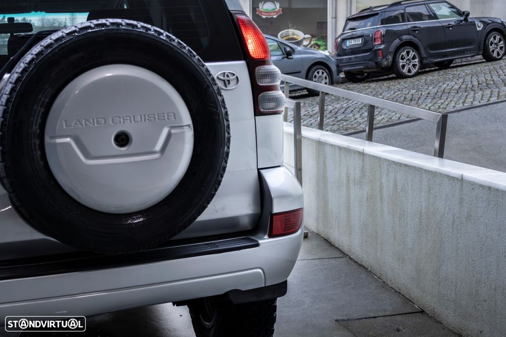 Toyota Land Cruiser 3.0 D-4D Pack A. - 8