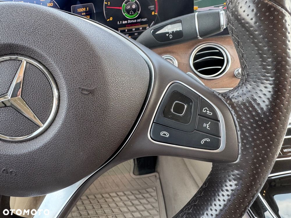 Mercedes-Benz Klasa E 220 d Business Edition 9G-TRONIC - 19