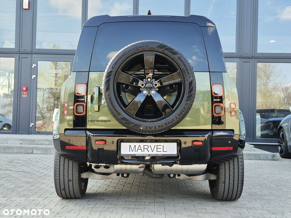 Land Rover Defender 110 D350 X - 12