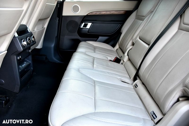 Land Rover Discovery Sport 2.0 D180 R-Dynamic MHEV HSE - 16