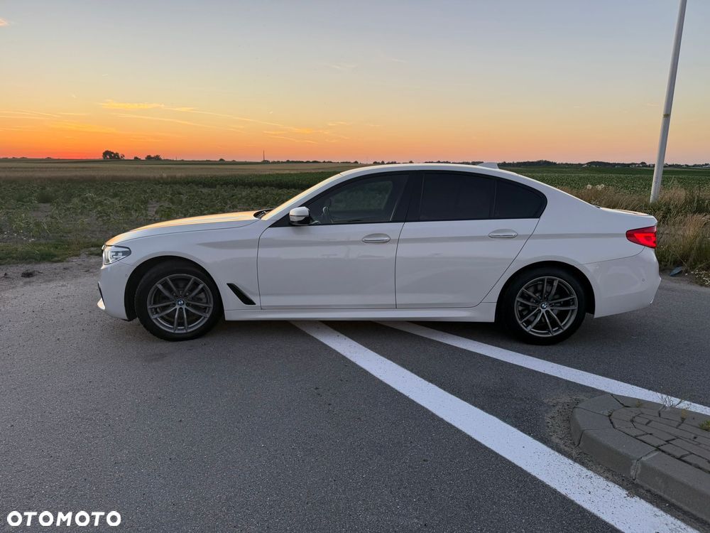 BMW Seria 5 520d xDrive - 3
