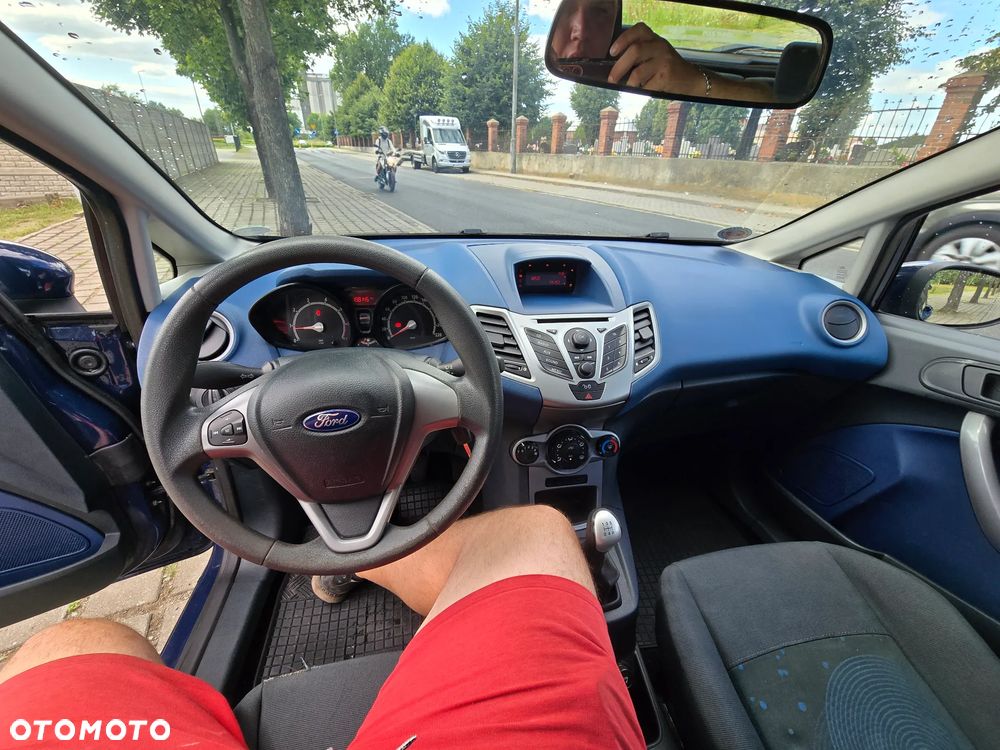 Ford Fiesta 1.25 Champions Edition - 13