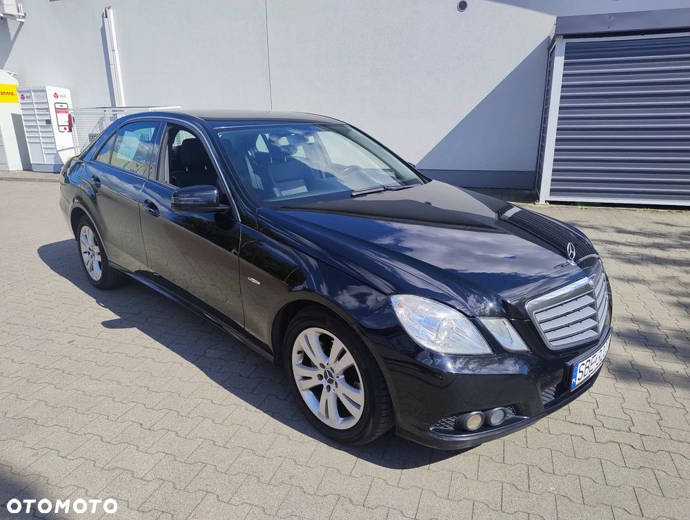 Mercedes-Benz Klasa E 200 CDI BlueEff Avantgarde - 1