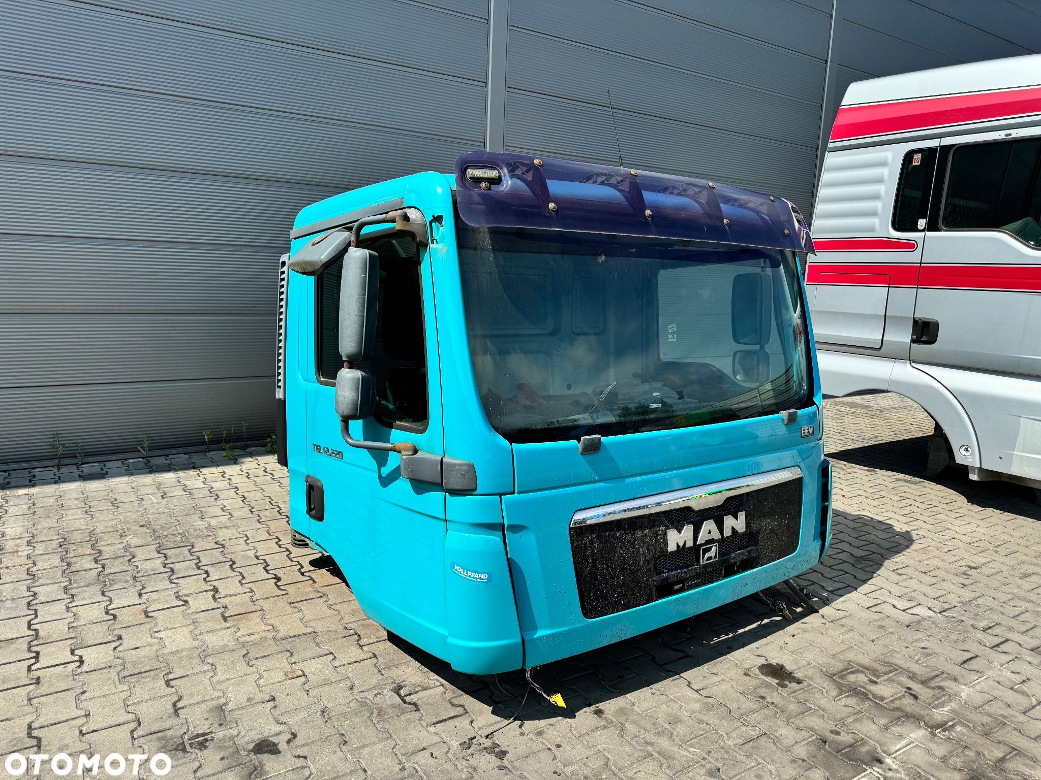 Kompletny szkielet kabiny dziennej Man Tgl 12.220 - 1