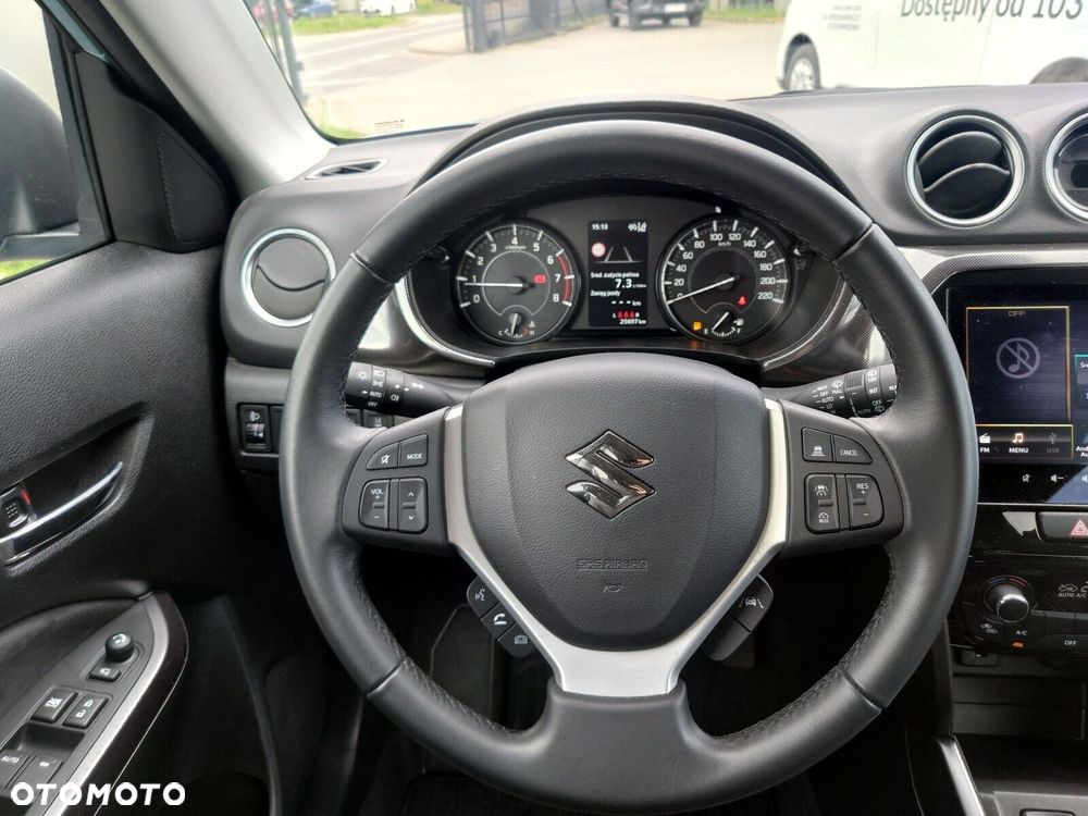 Suzuki Vitara - 8