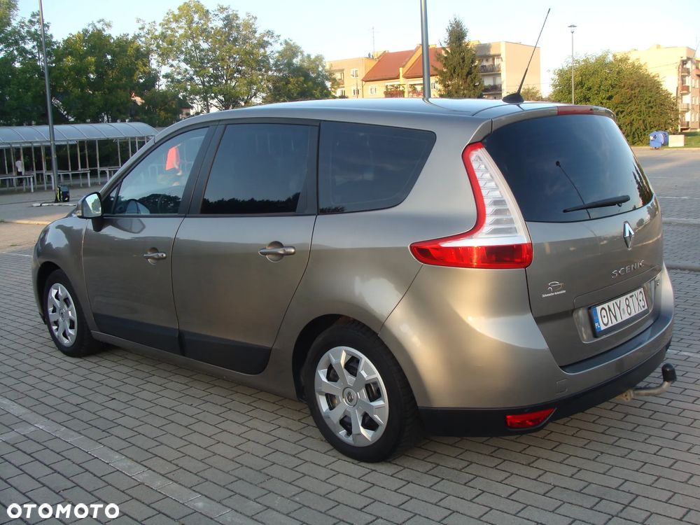 Renault Scenic 1.9 dCi Expression - 6