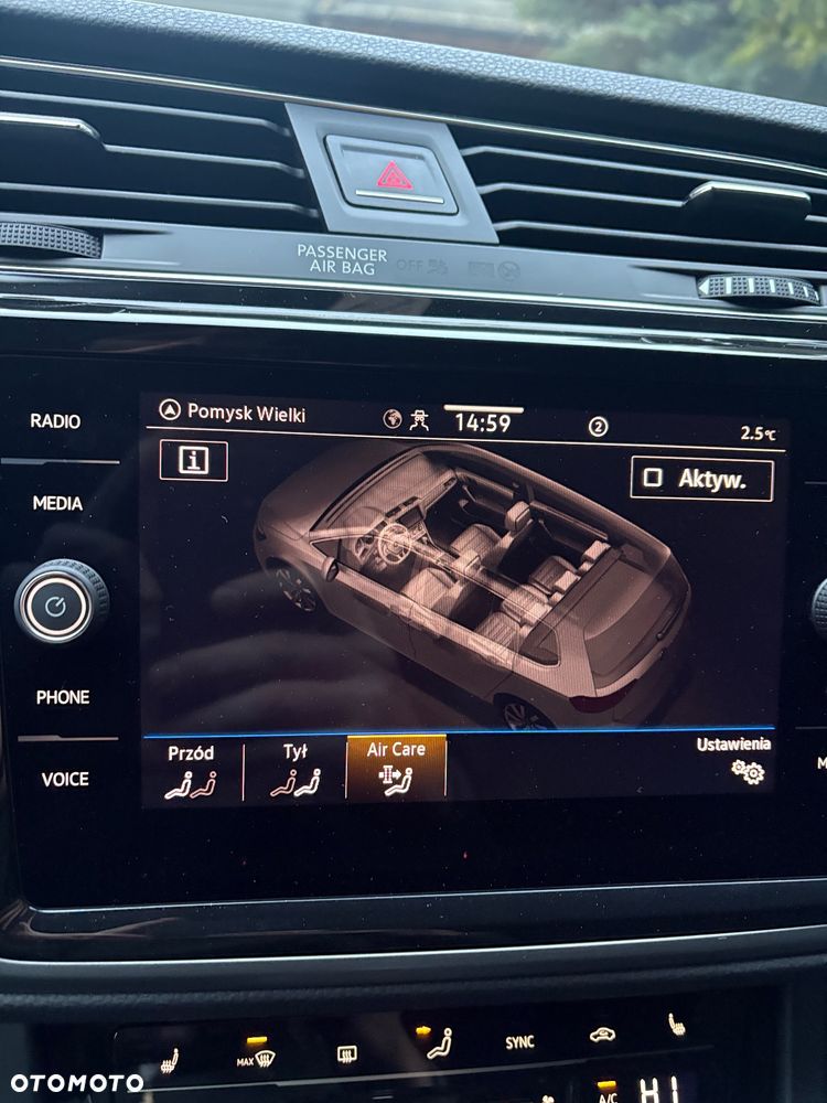 Volkswagen Touran 2.0 TDI BMT Active DSG - 36