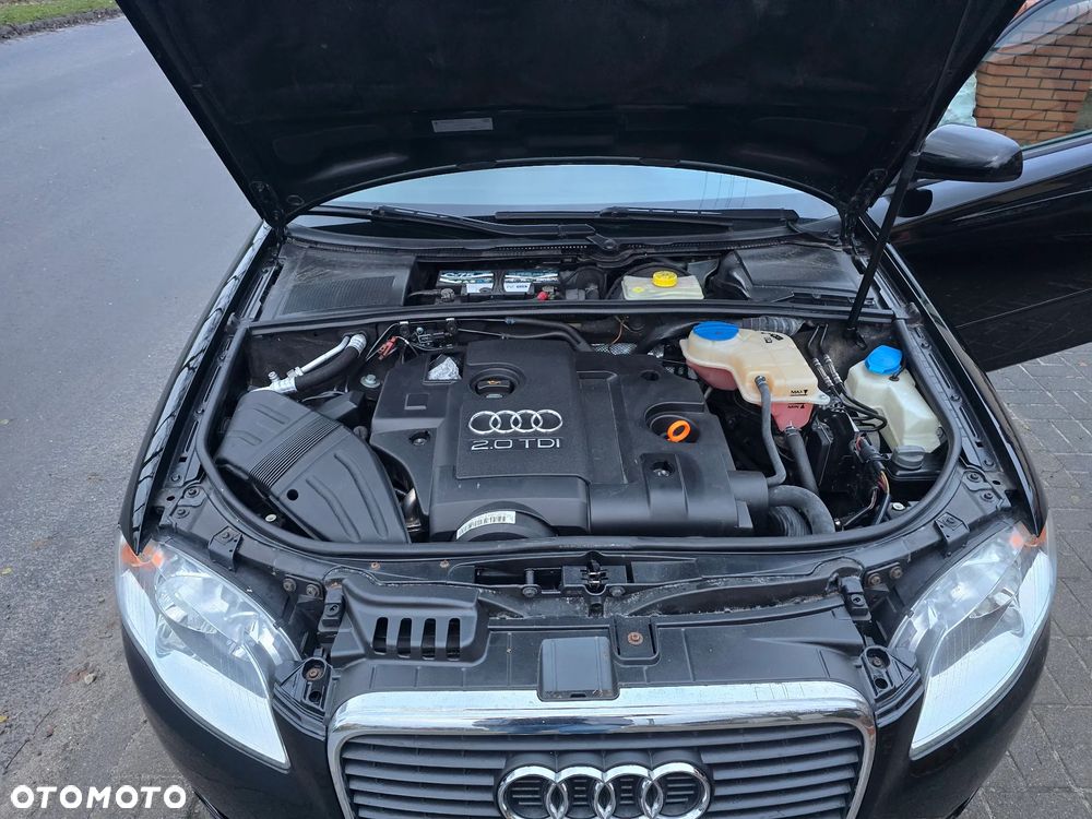 Audi A4 Avant 2.0 TDI - 23