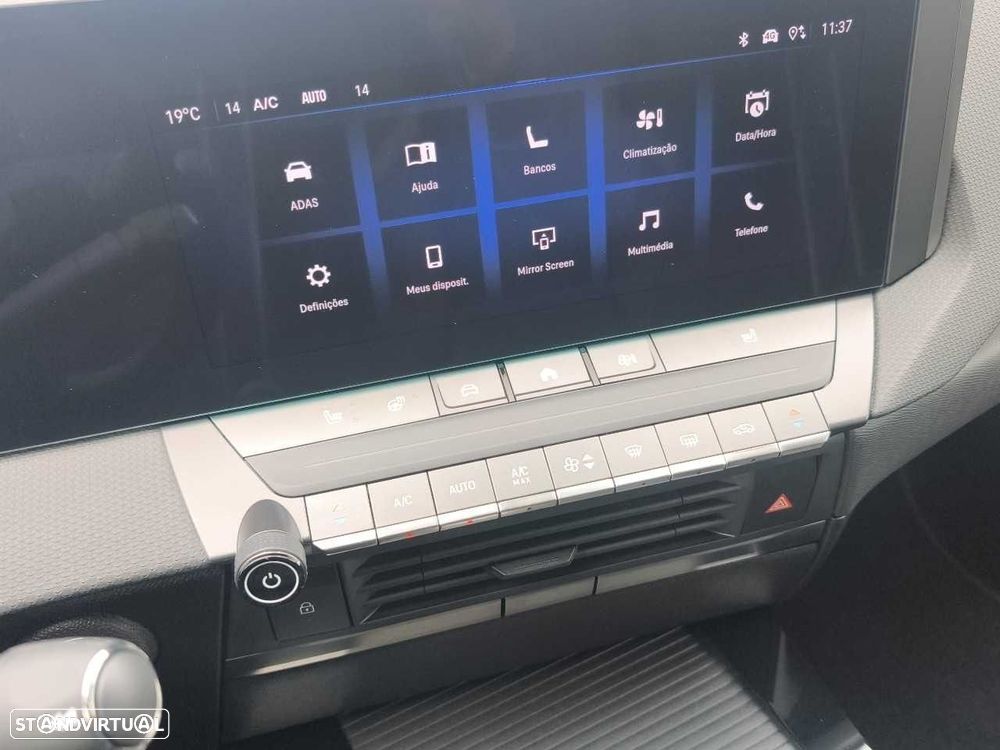 Opel Astra 1.2 T GS Aut. - 23