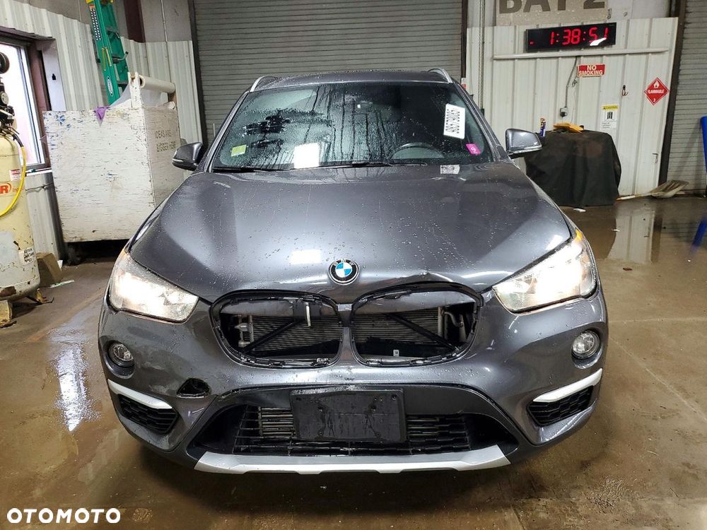 BMW X1 - 23