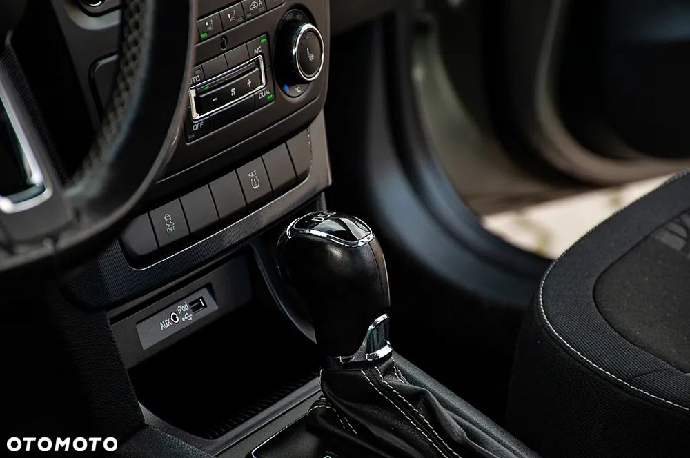 Skoda Yeti 1.4 TSI DSG Adventure - 35