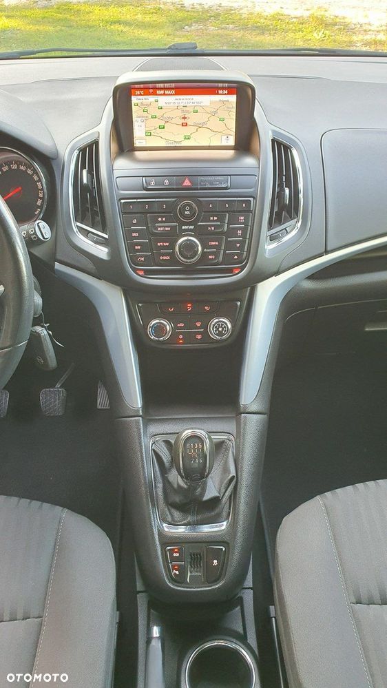 Opel Zafira - 22