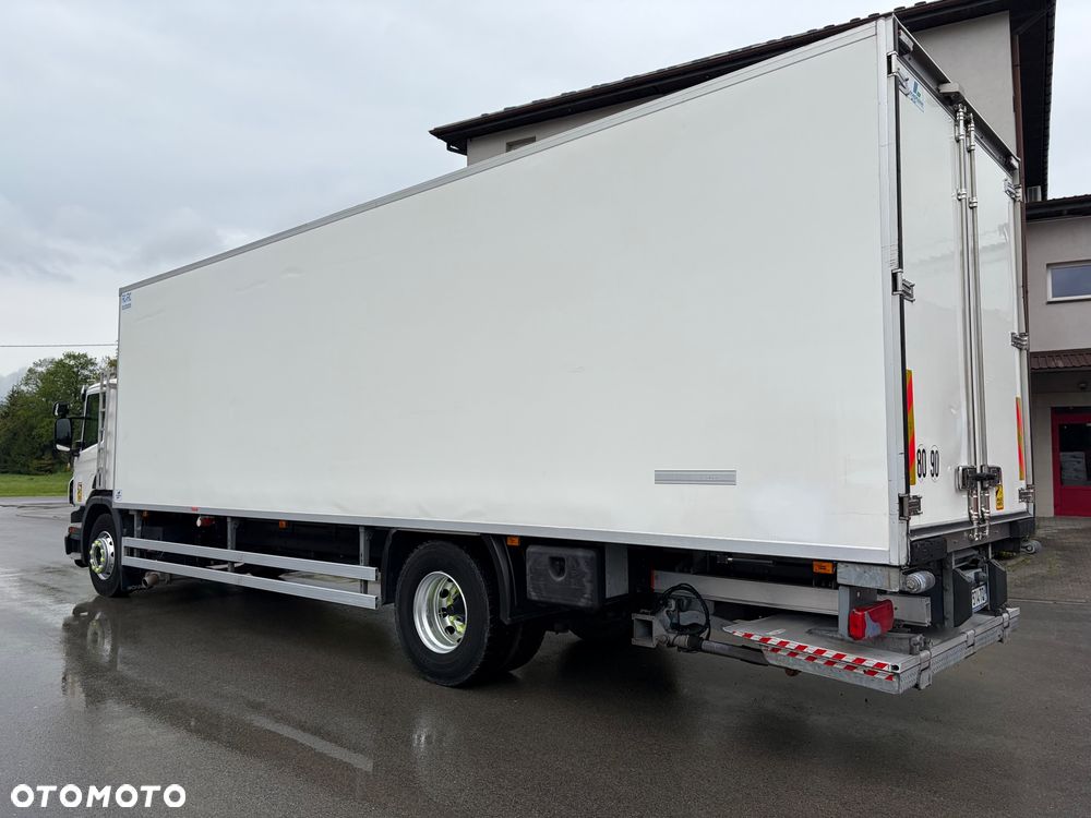 Scania Scania P280  chłodnia izoterma 21 palet - 4