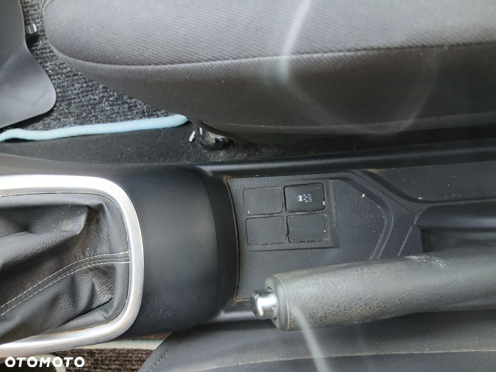 Toyota Yaris 1.33 Trend - 3