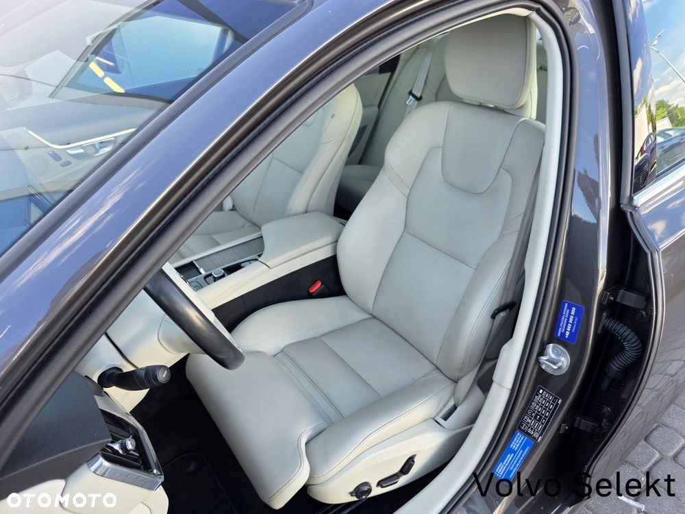 Volvo S90 - 14