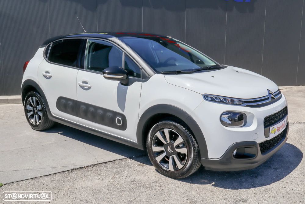 Citroën C3 1.2 PureTech Shine - 3