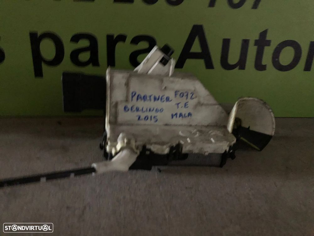 PEUGEOT PARTNER / CITROEN BERLINGO FECHADURA TRAS MALA - F072 - 1