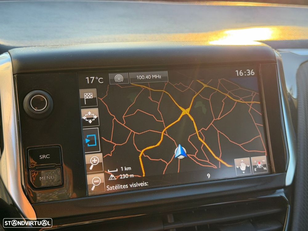 Peugeot 2008 1.2 PureTech Active - 18