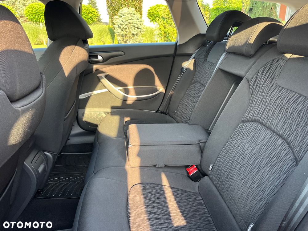 Citroën C5 2.0 HDi Exclusive - 10