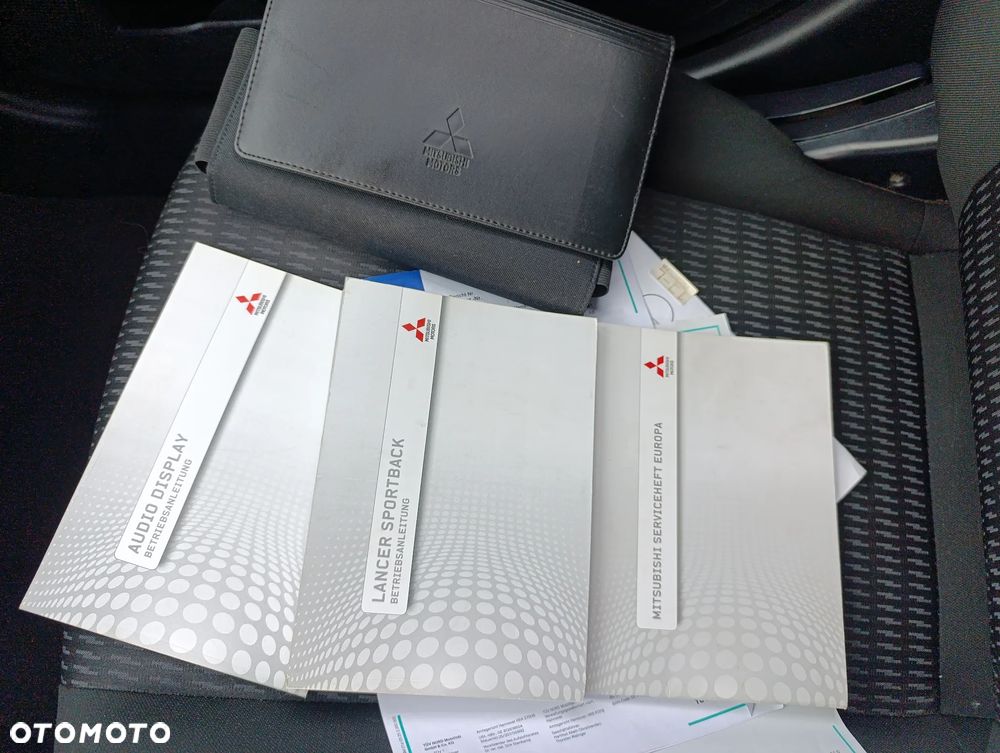 Mitsubishi Lancer 1.6 ClearTec Diamant Edition - 26