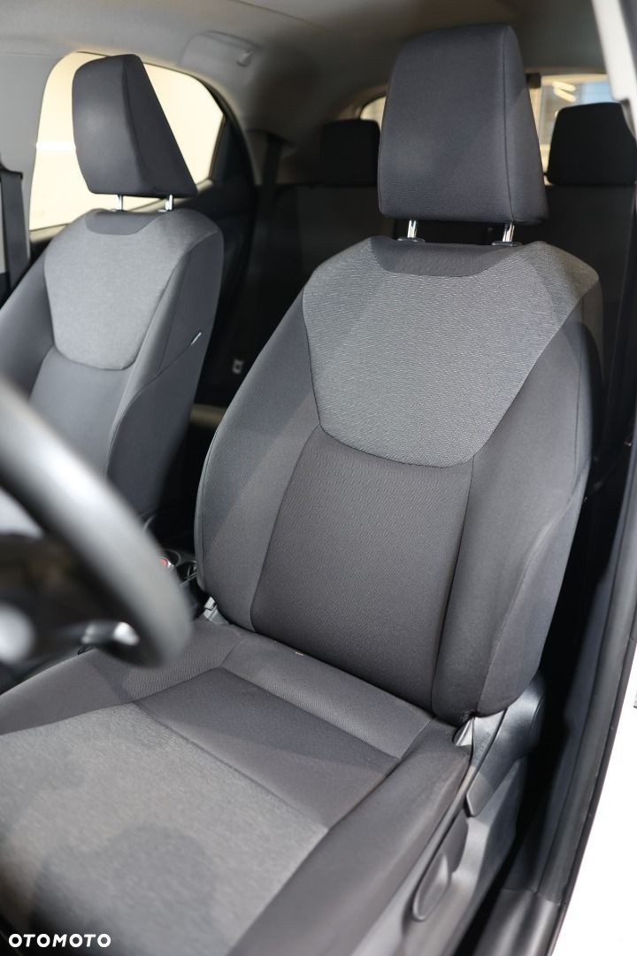 Toyota Yaris - 7