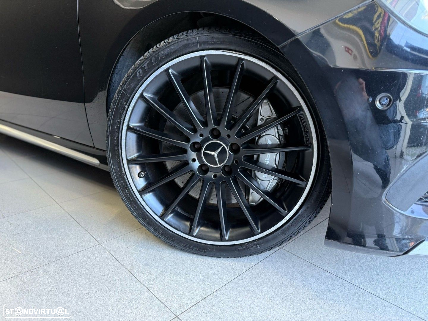 Mercedes-Benz A 45 AMG 4-Matic - 9