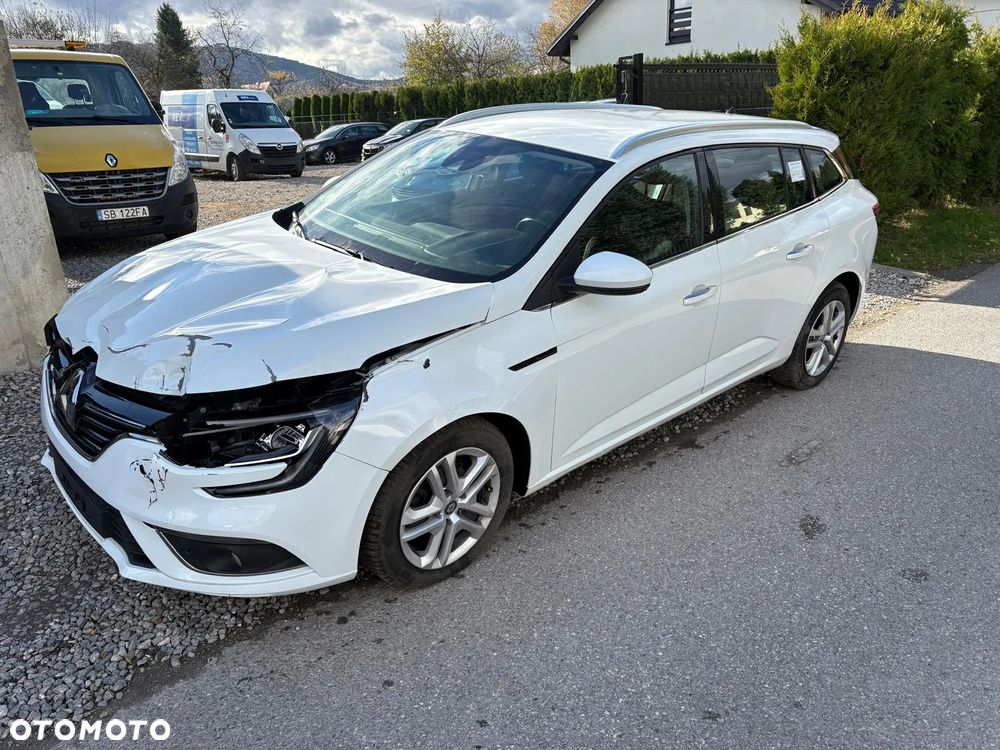 Renault Megane 1.5 Blue dCi Intens - 4