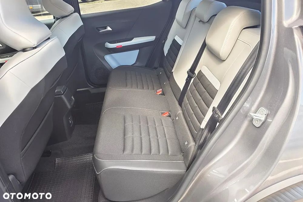 Citroën C3 Aircross 1.2 mHEV Max S&S eDCT6 - 10