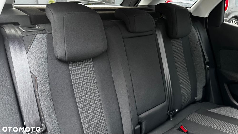 Peugeot 3008 1.2 PureTech Road Trip S&S - 20