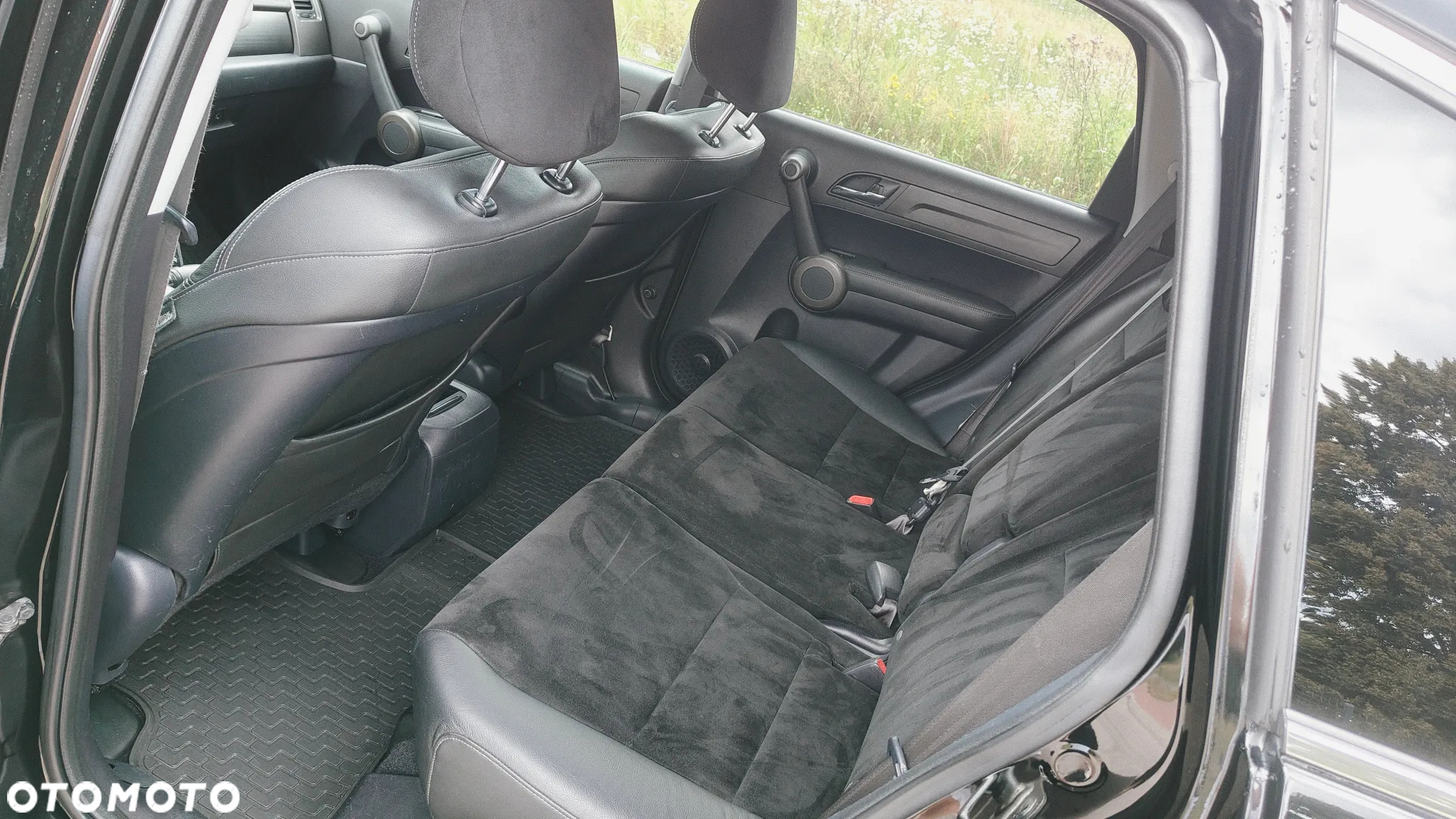 Honda CR-V - 12
