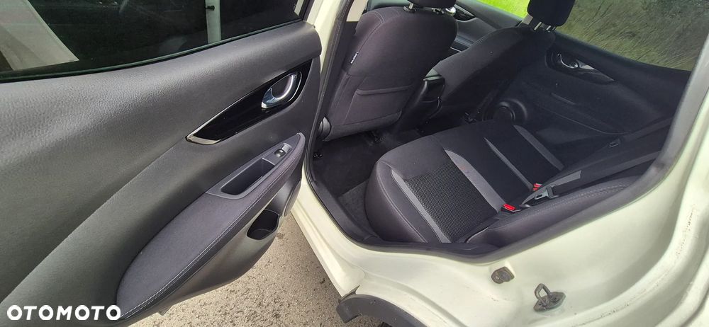 Nissan Qashqai - 26