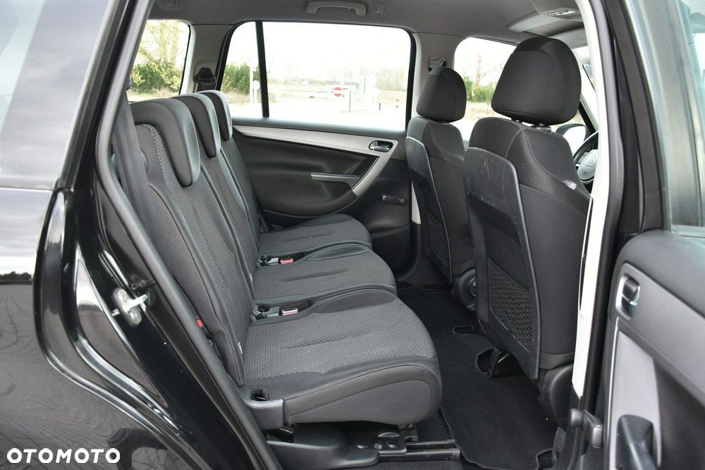 Citroën C4 Grand Picasso - 11