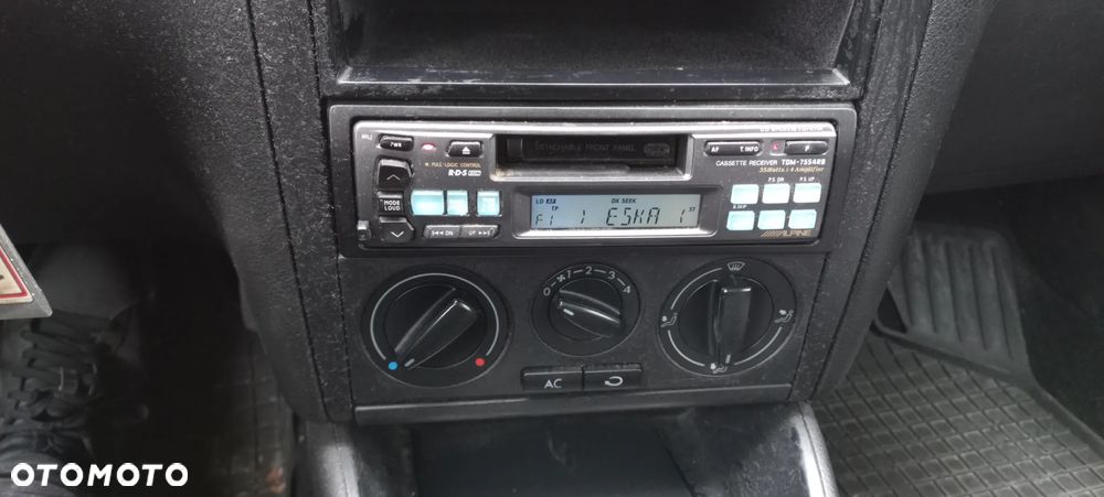 Volkswagen Golf 1.4 CL - 14