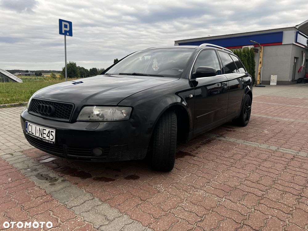Audi A4 Avant - 4