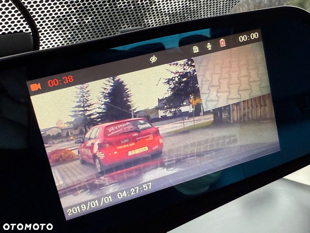 Dacia Duster 1.5 dCi Laureate - 8