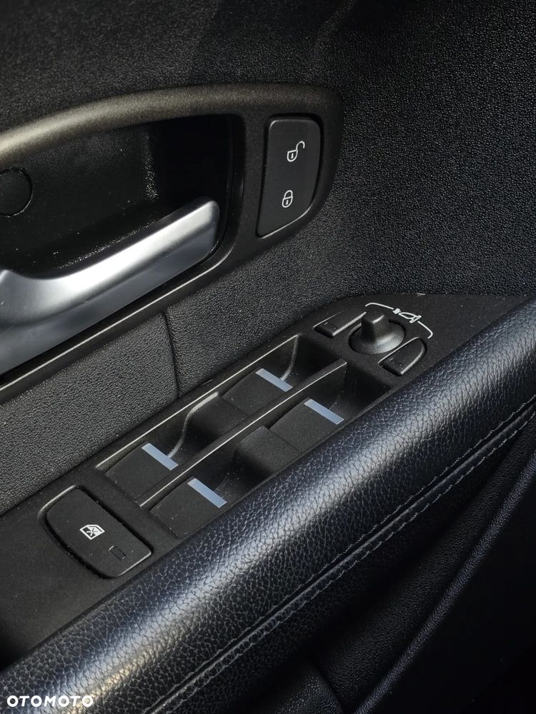 Land Rover Range Rover Evoque 2.0TD4 Pure - 32