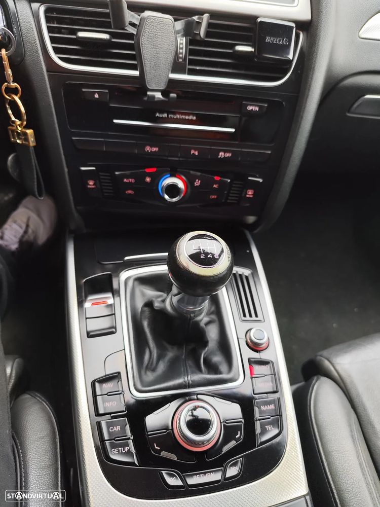 Audi A4 Avant 2.0 TDI Business Line S-line - 5