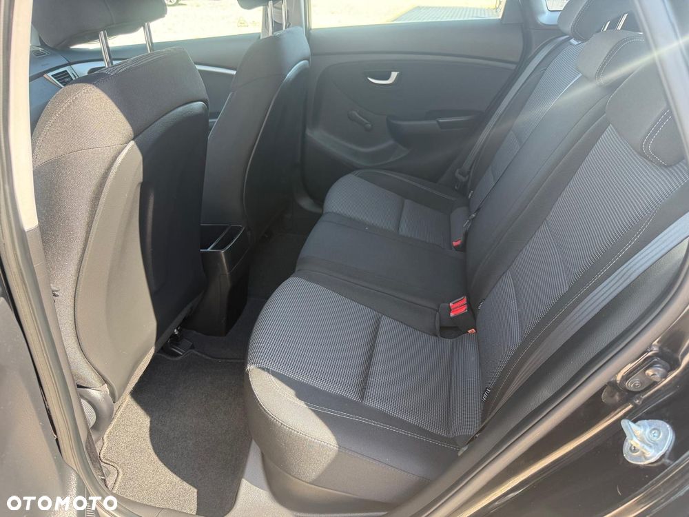 Hyundai i30 1.4 Classic - 10