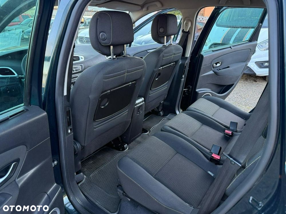 Renault Grand Scenic - 15