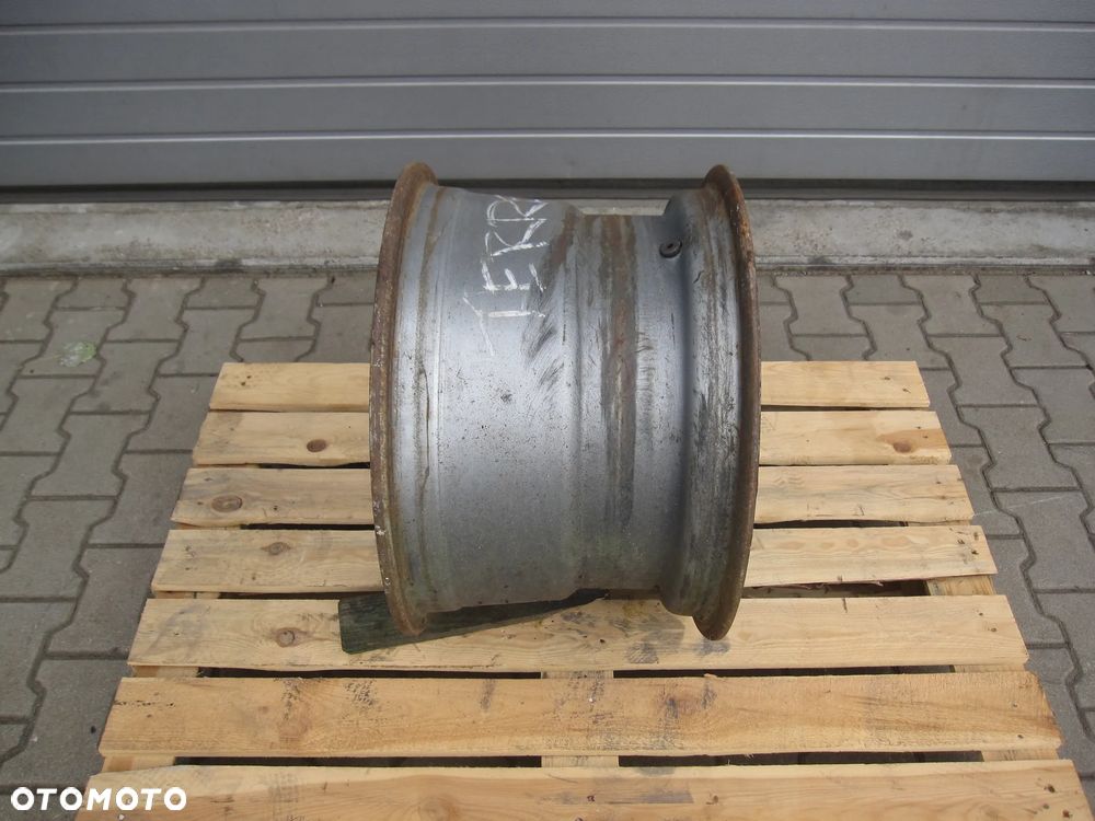 Felga stalowa 13x20 ET 10 Terex 8 szpilek - 5