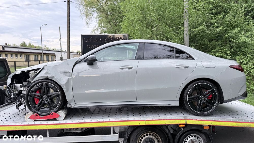 Mercedes-Benz CLA AMG 35 4Matic AMG Speedshift 7G-DCT - 2