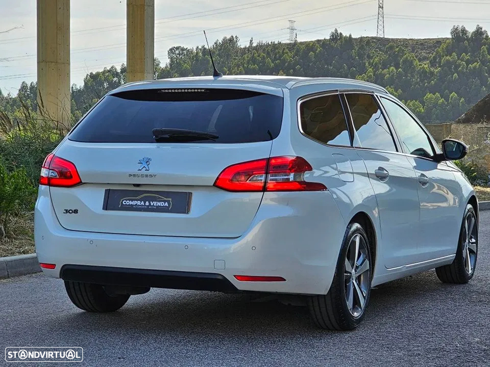 Peugeot 308 SW 1.5 BlueHDi Allure - 2
