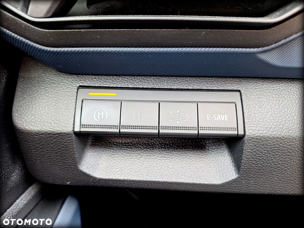 Dacia Duster 1.6 Full Hybrid 140 Journey MMT - 15