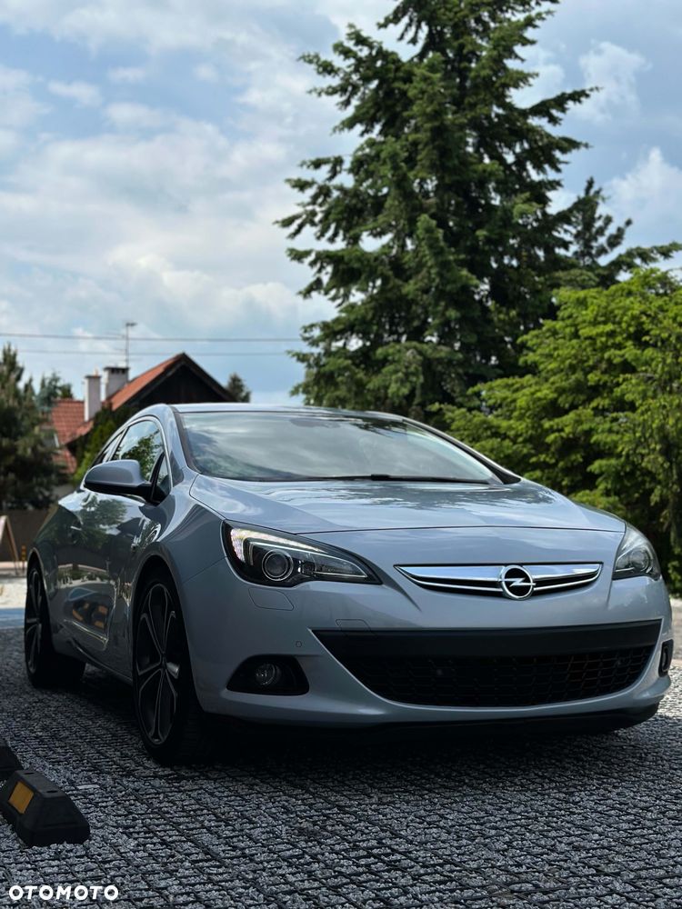 Opel Astra 2.0 CDTI ecoFLEX Start/Stop - 10