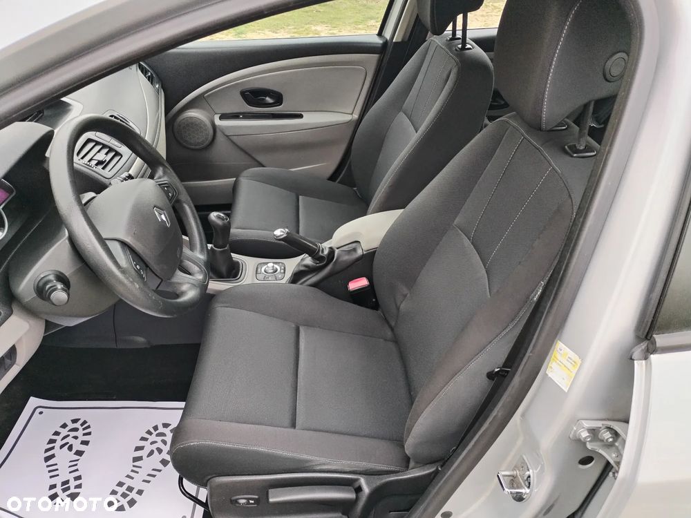 Renault Megane 1.6 16V 100 TomTom Edition - 25